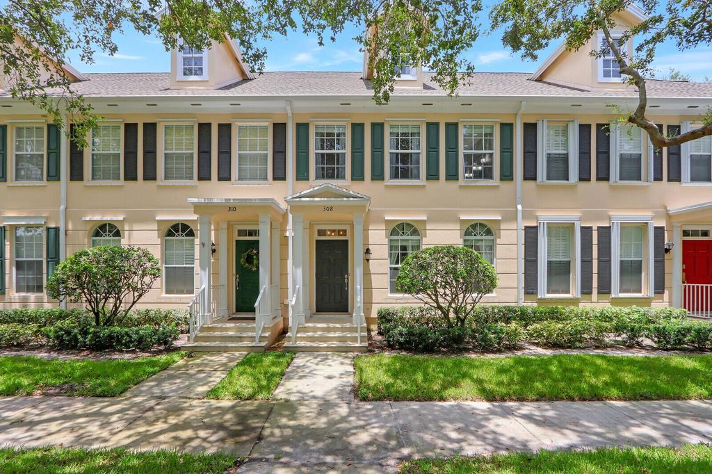 Photo of 308 Legare Court, Jupiter, FL 33458 (MLS # R10907248)