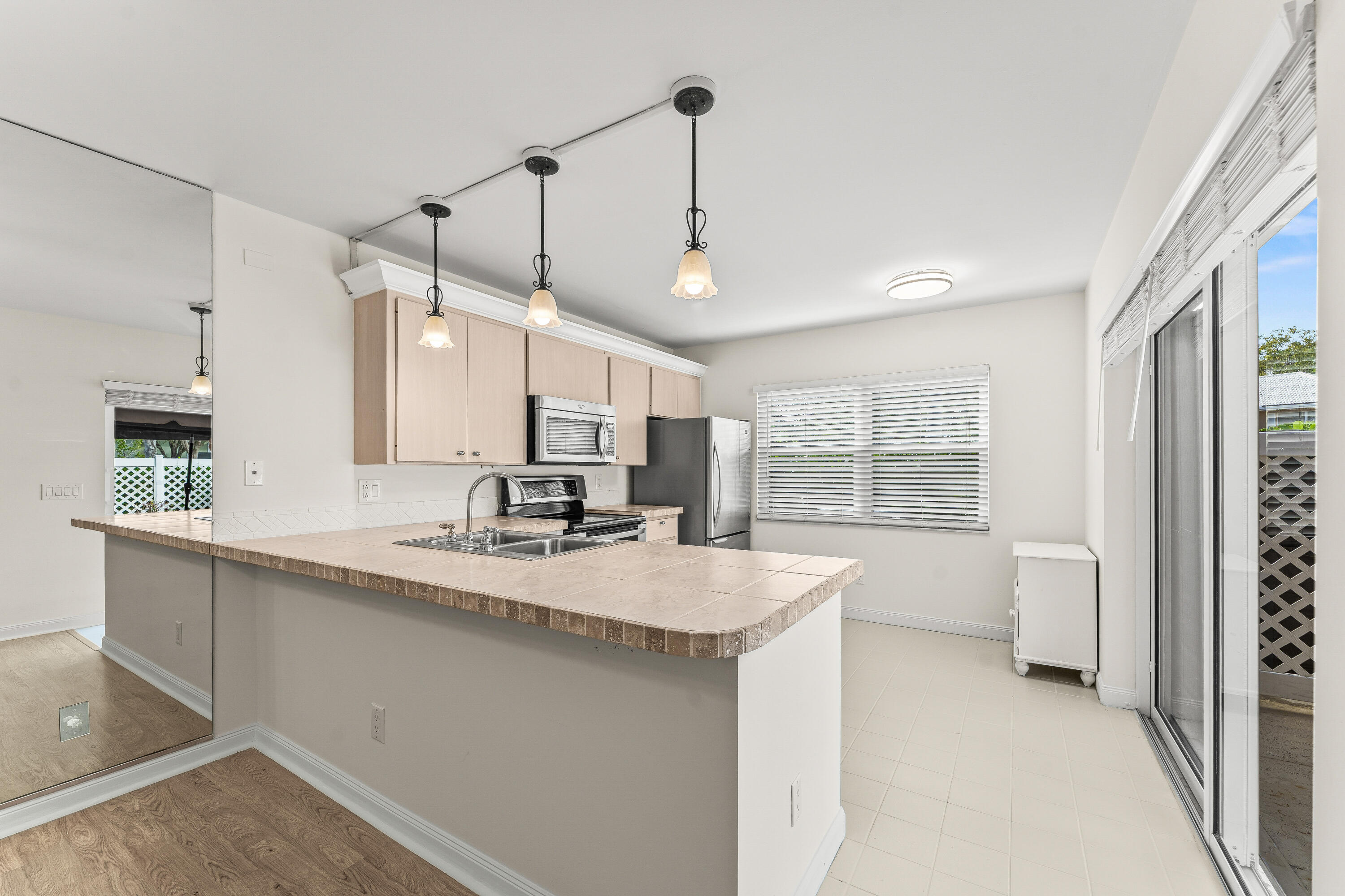 STAMFORD AT THE VILLAGES - Residential