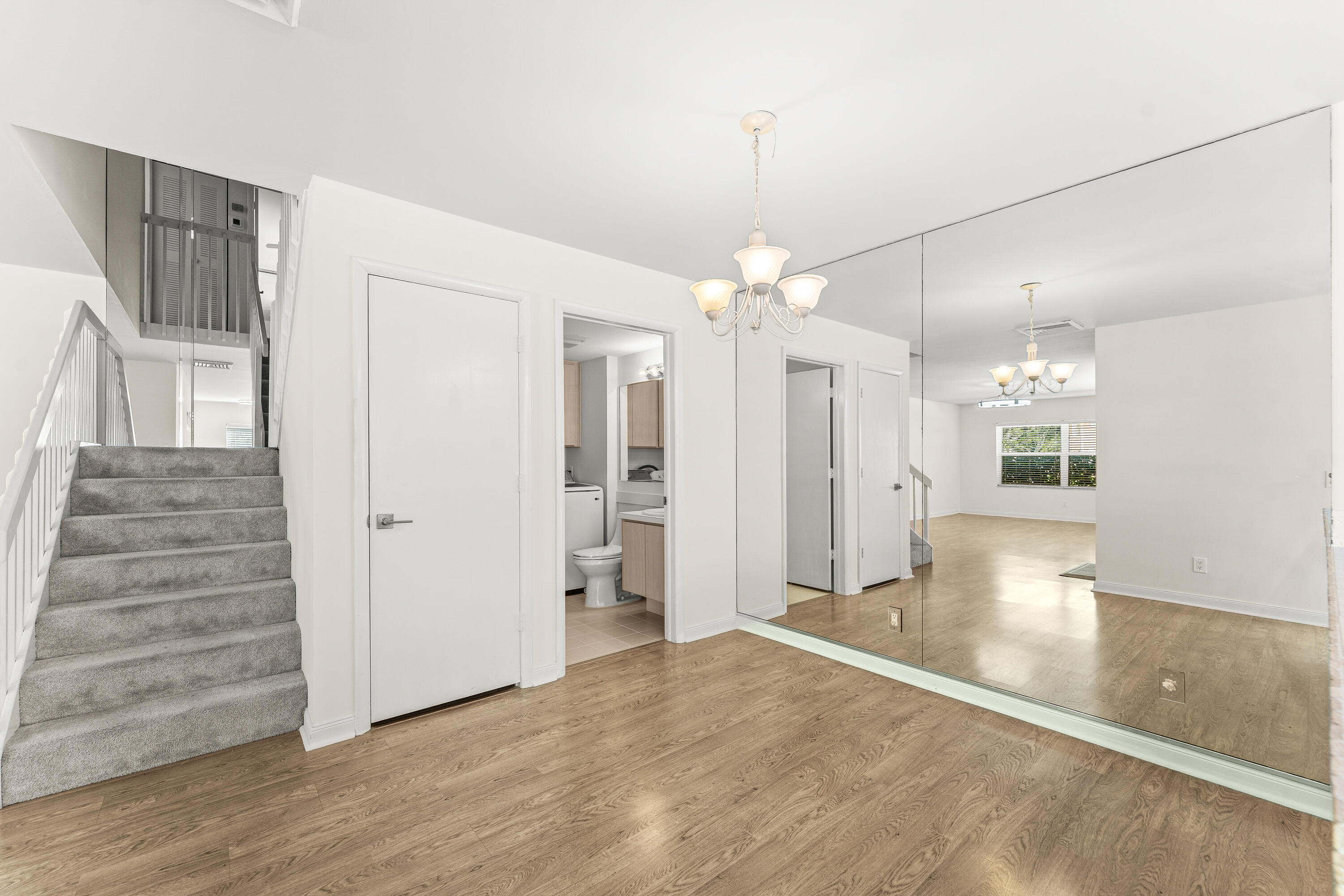 STAMFORD AT THE VILLAGES - Residential