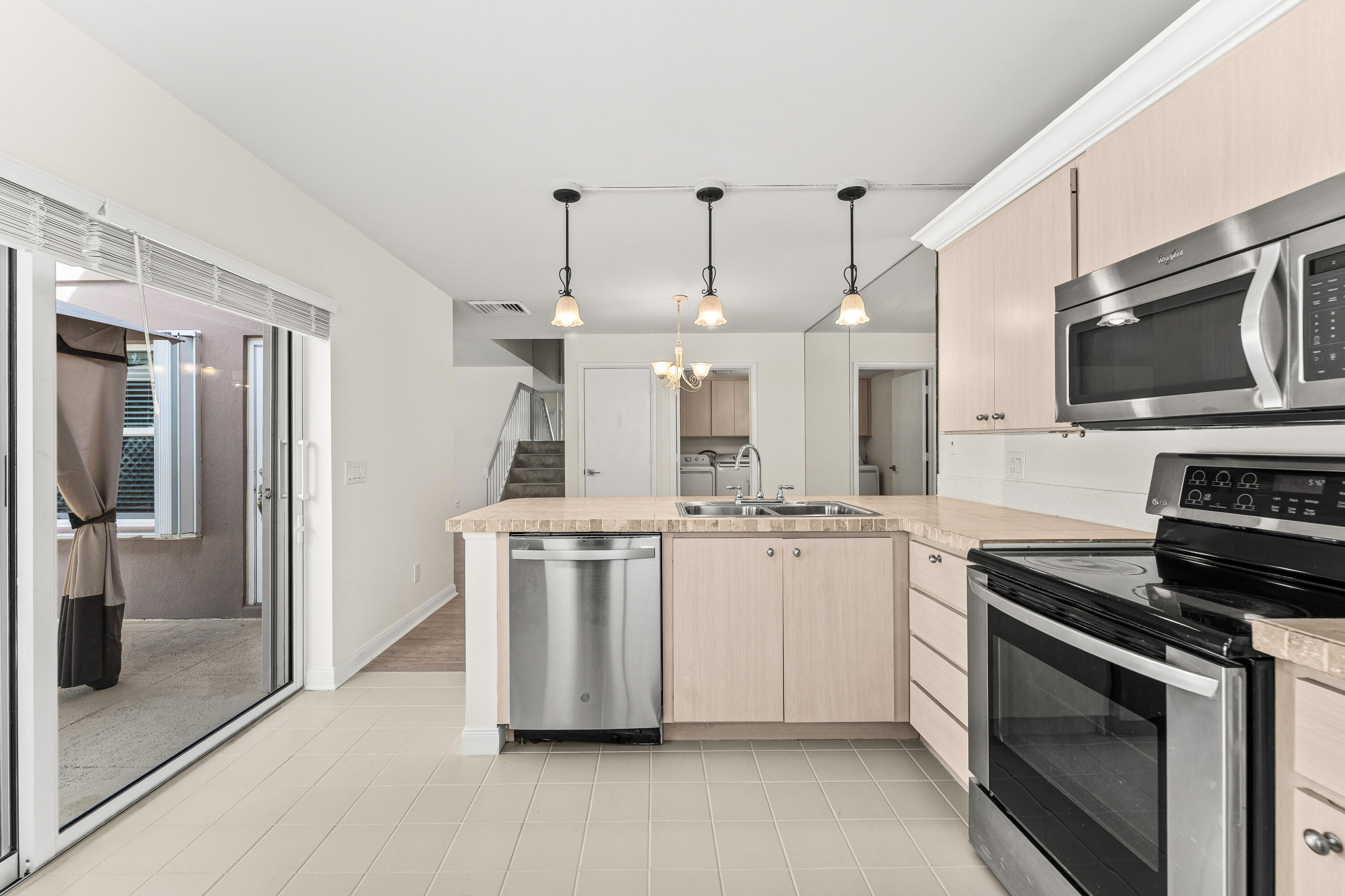 STAMFORD AT THE VILLAGES - Residential