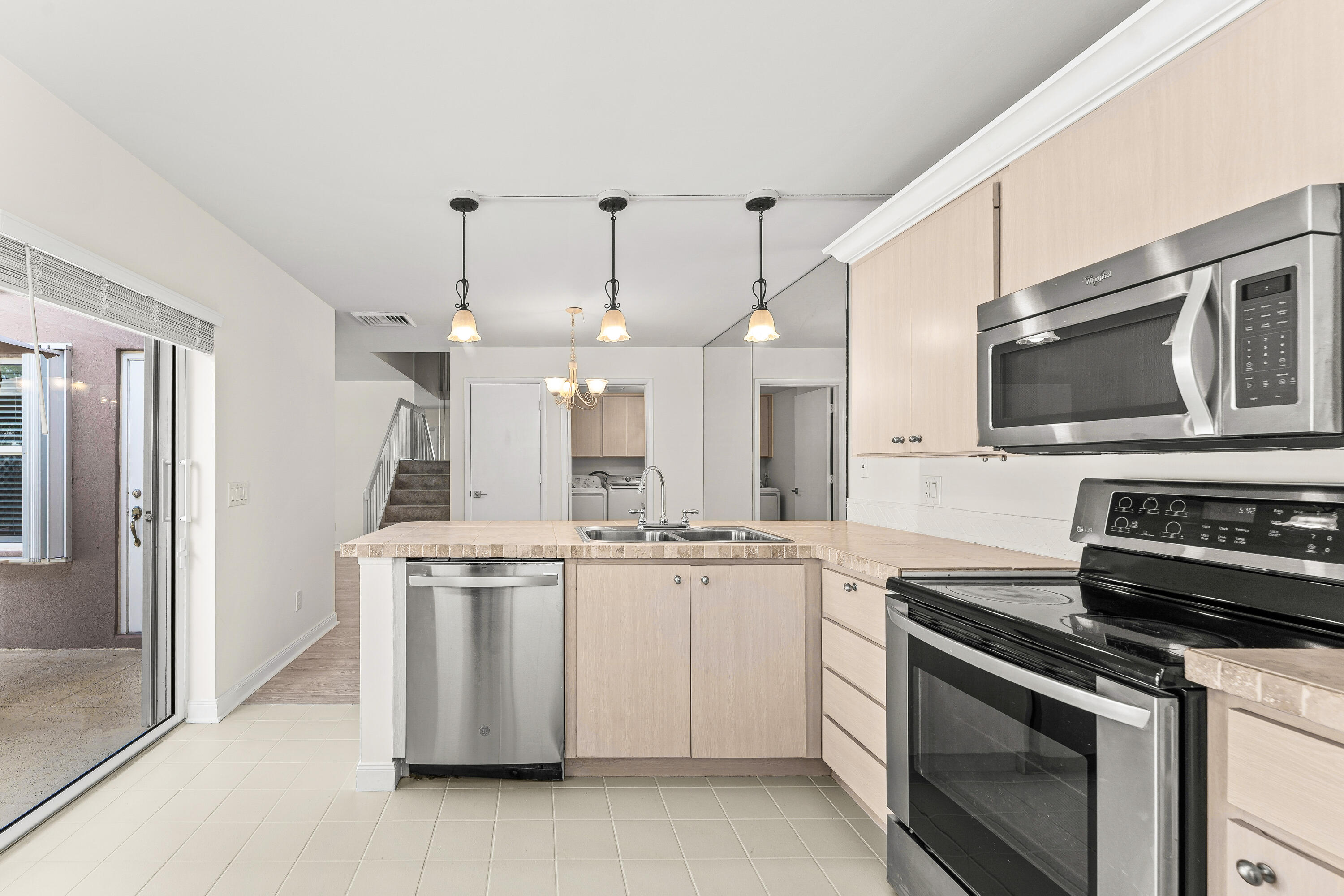 STAMFORD AT THE VILLAGES - Residential