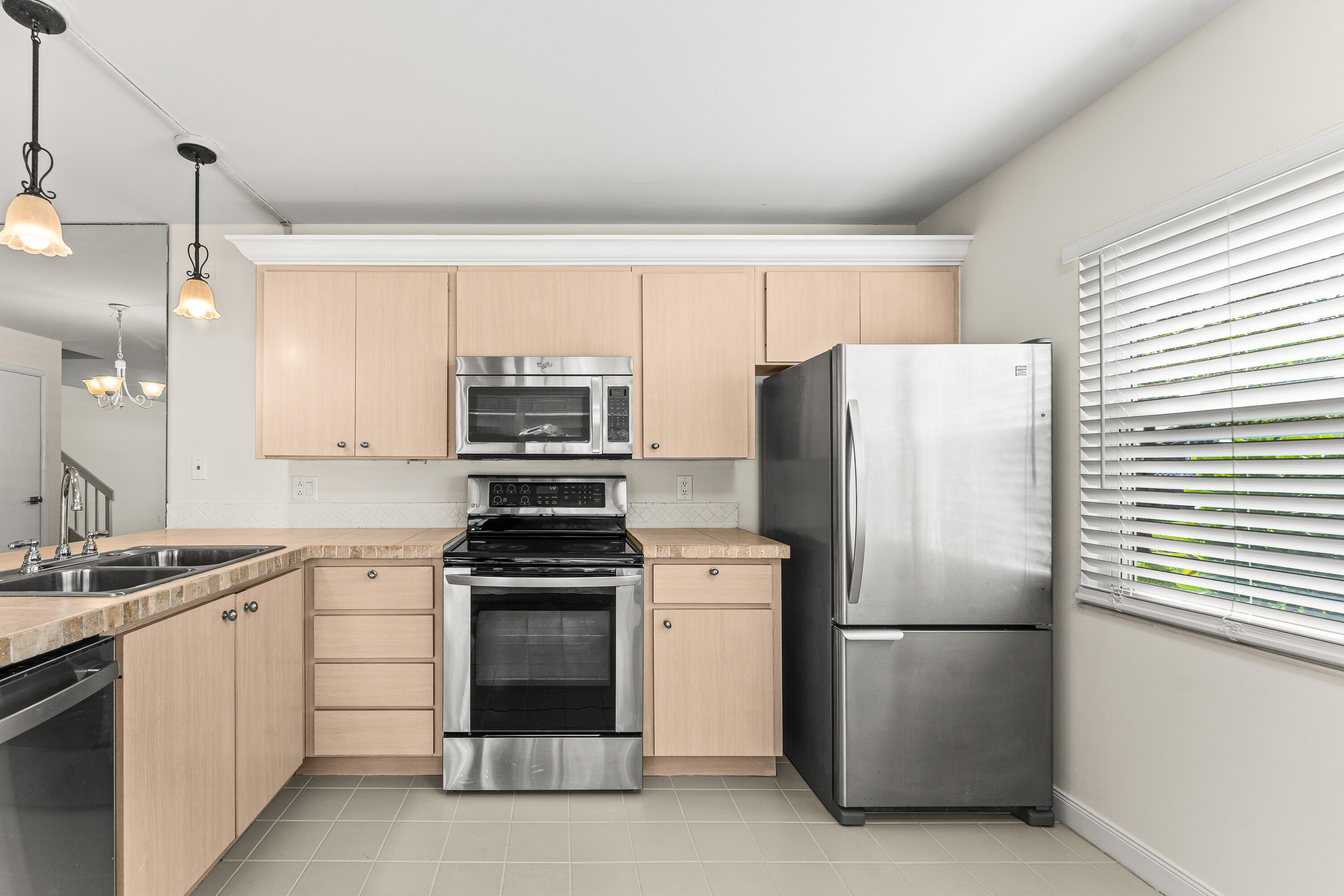 STAMFORD AT THE VILLAGES - Residential