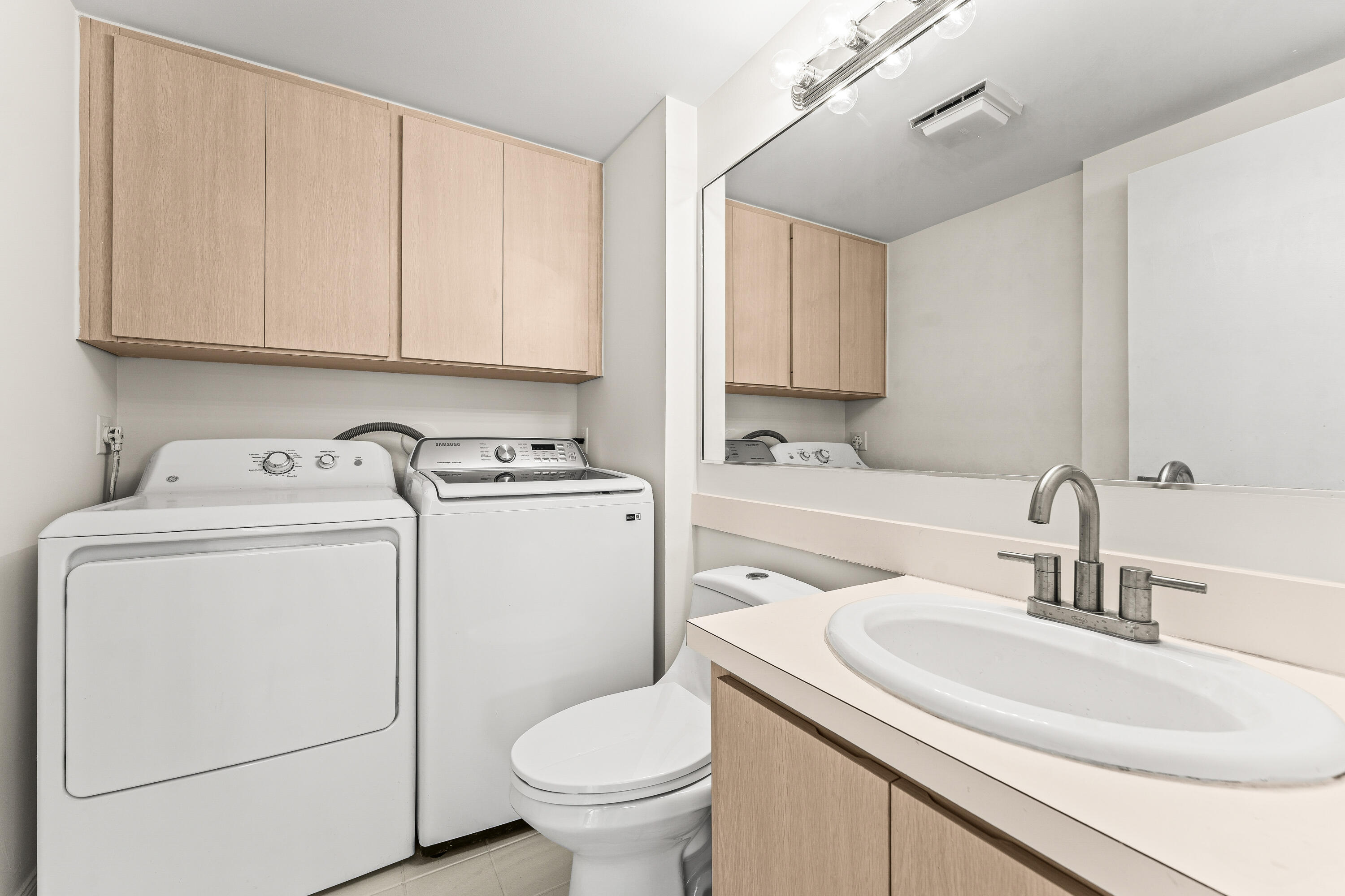 STAMFORD AT THE VILLAGES - Residential