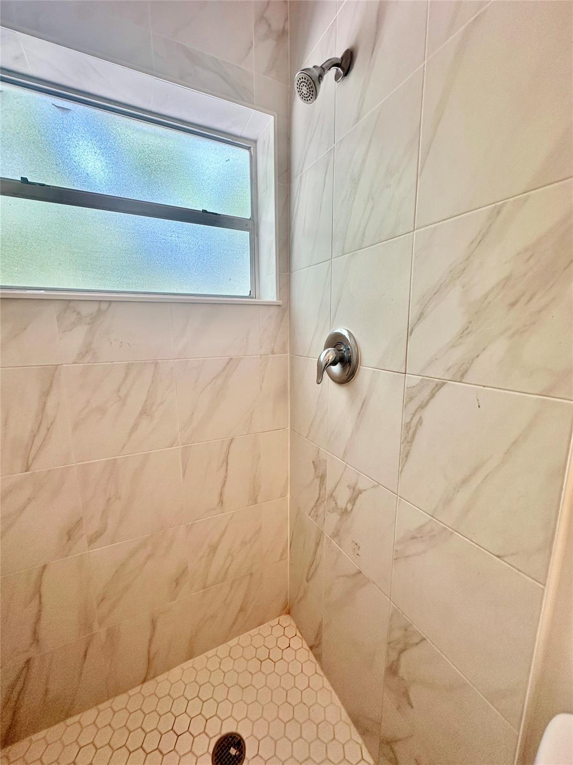 Dorsey Park First Add 21- - Residential Lease