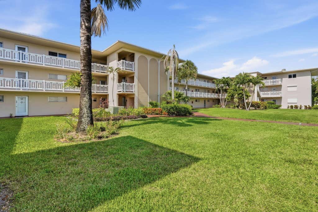 Photo of 2606 Garden Drive S #305, Lake Worth, FL 33461 (MLS # B26049281)