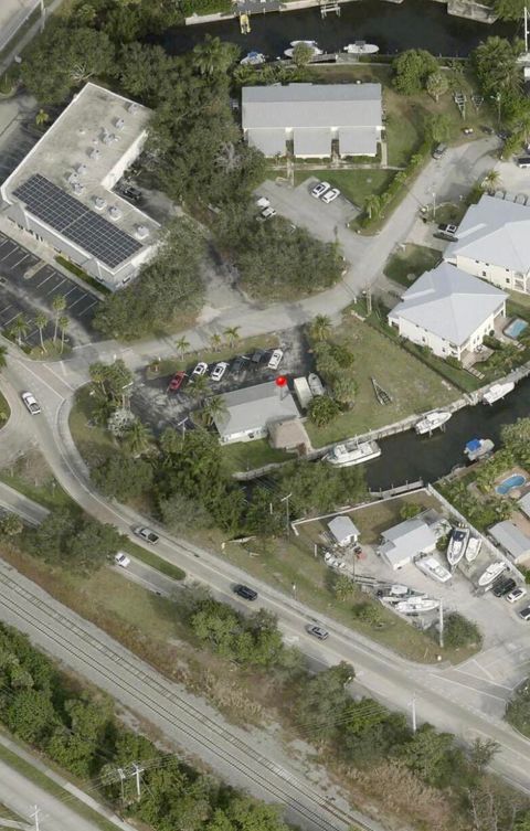 4575 SE Dixie Highway Stuart FL 34997