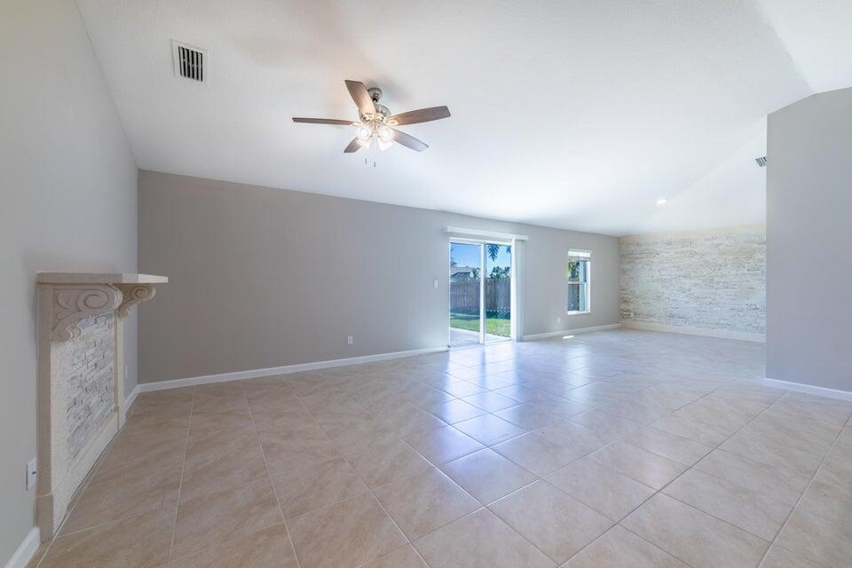 PORT ST LUCIE SECTION 30 - Residential