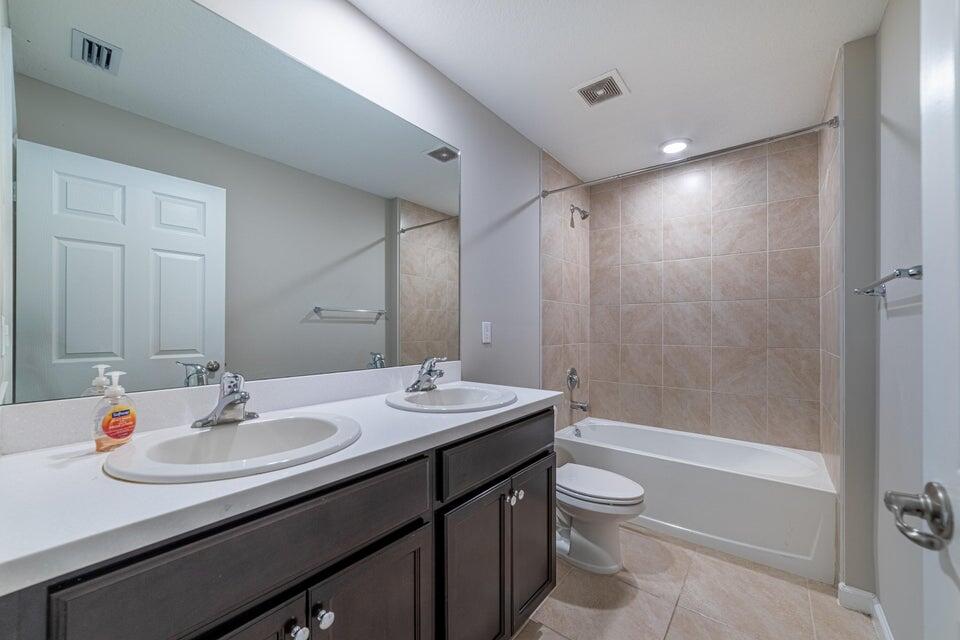 PORT ST LUCIE SECTION 30 - Residential