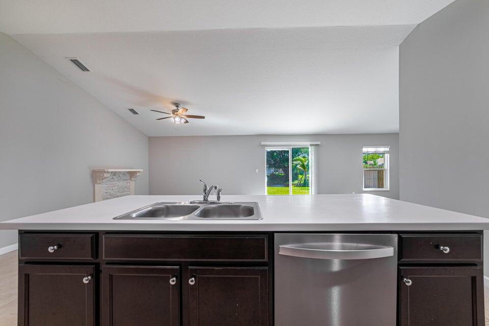 PORT ST LUCIE SECTION 30 - Residential