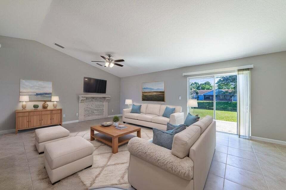 PORT ST LUCIE SECTION 30 - Residential