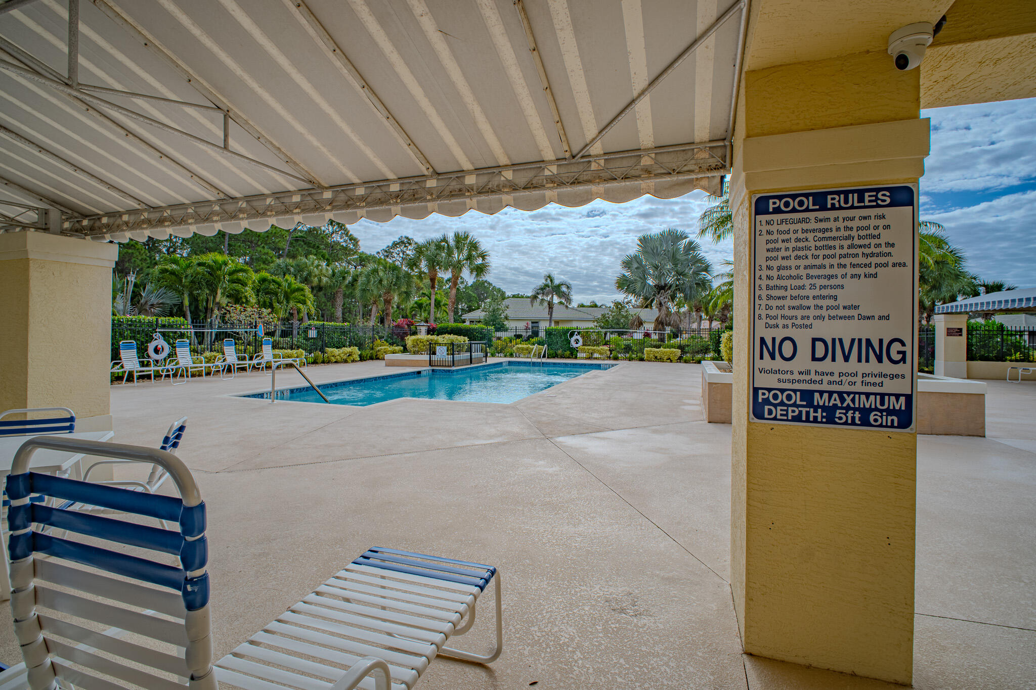 LAKEFOREST POINTE - Residential