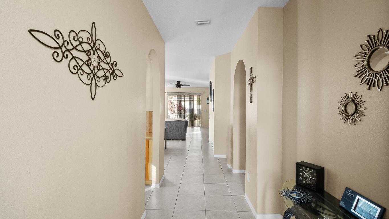 LAKEFOREST POINTE - Residential