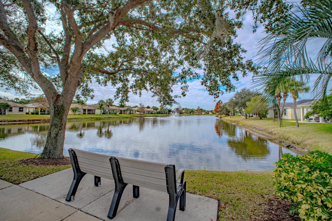 LAKEFOREST POINTE - Residential