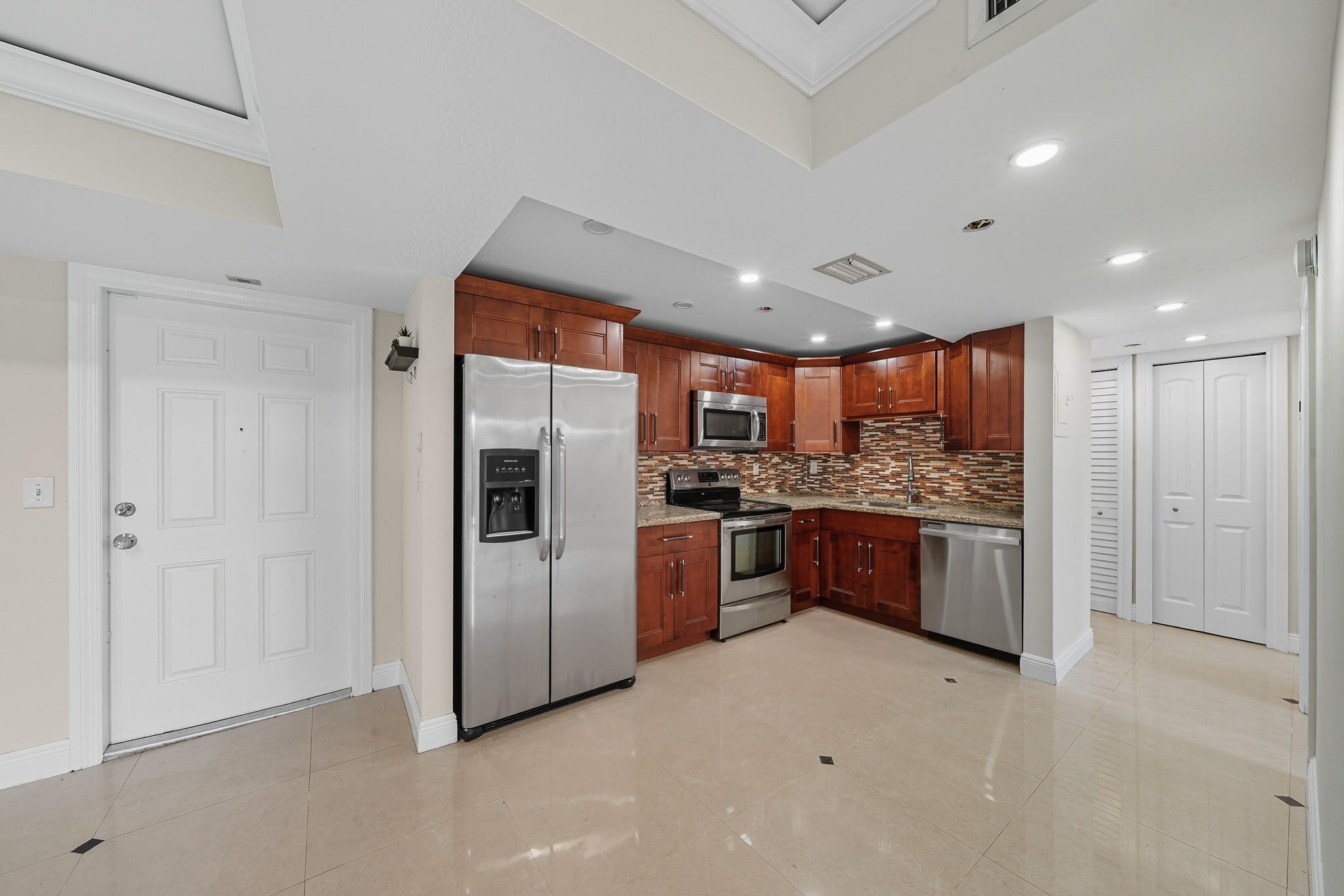 SUNRISE SPRINGS - Residential Lease