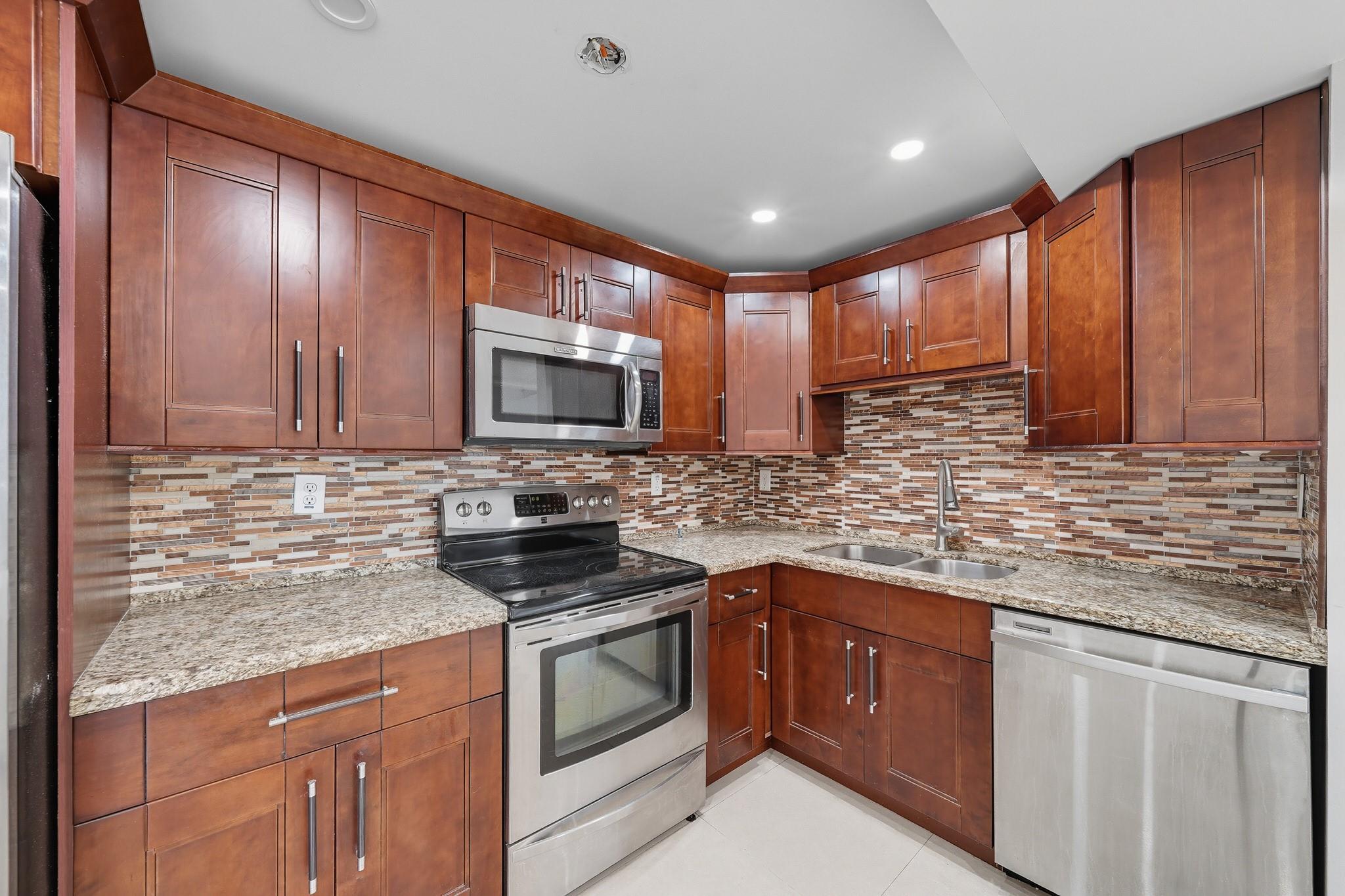 SUNRISE SPRINGS - Residential Lease