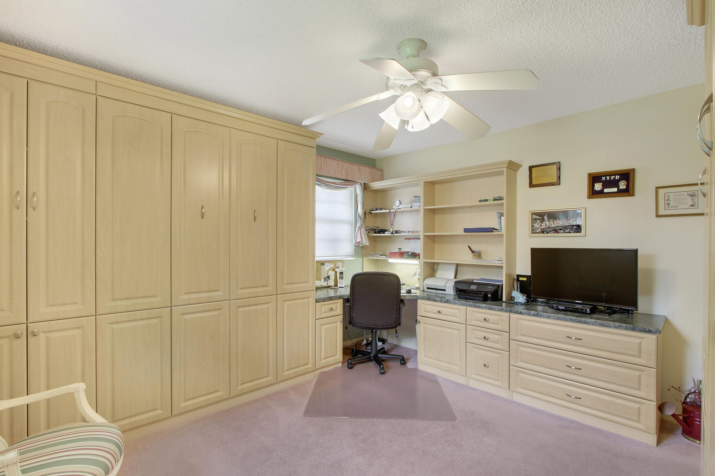 LITTLE CLUB - Residential