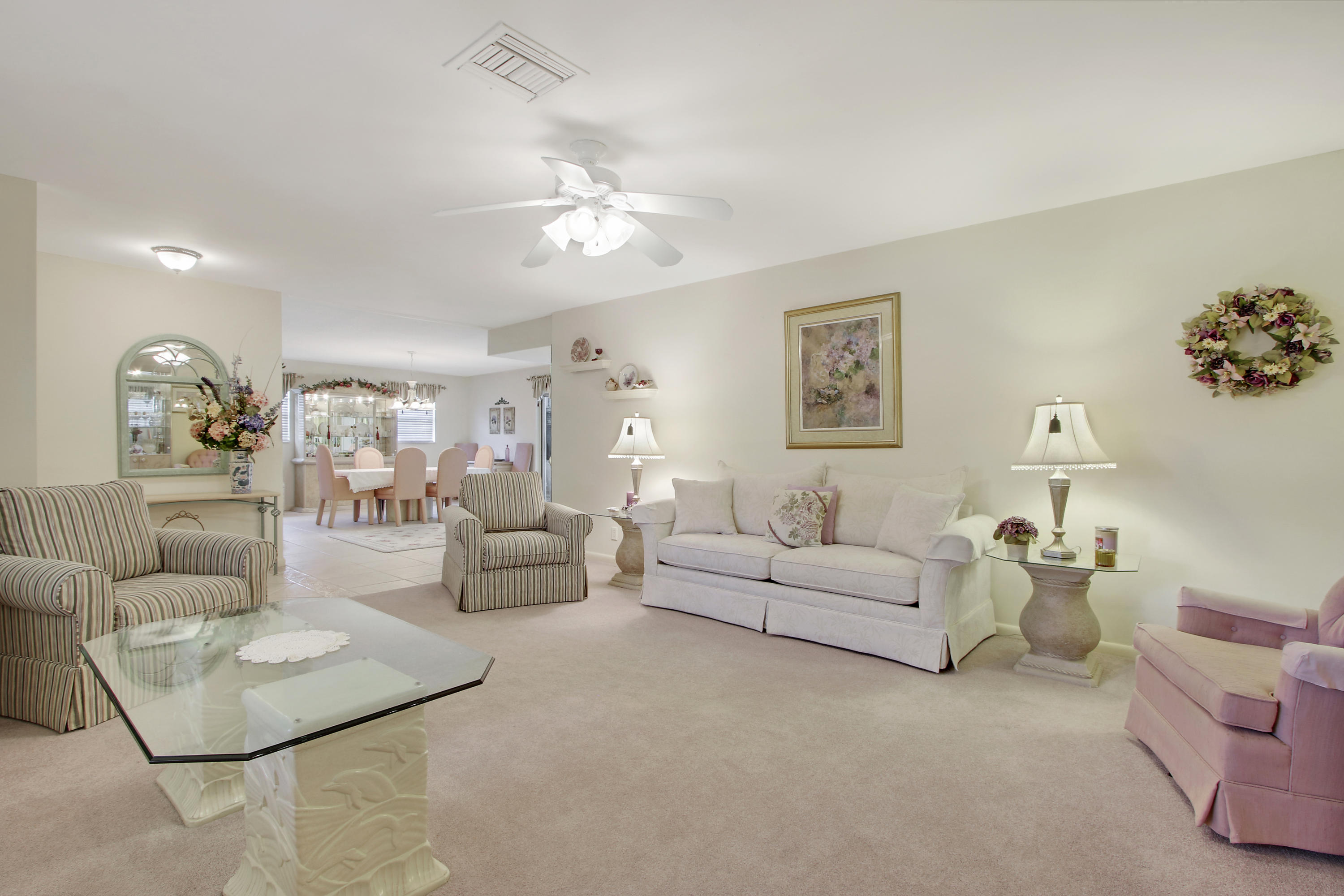 LITTLE CLUB - Residential