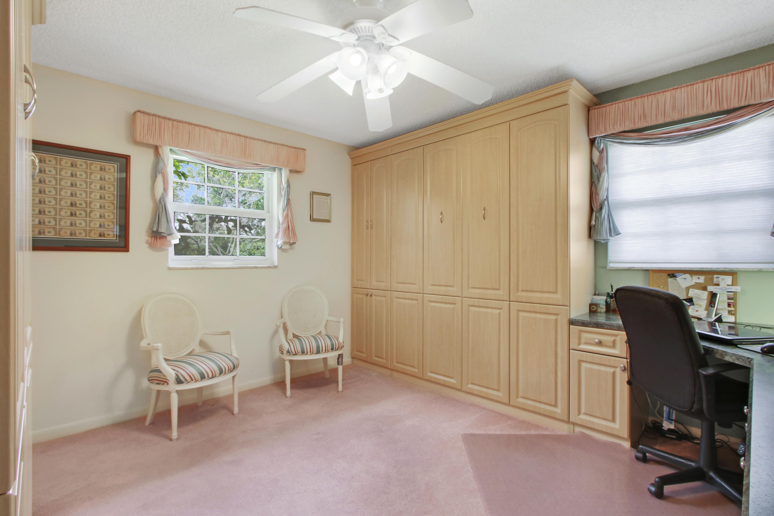 LITTLE CLUB - Residential