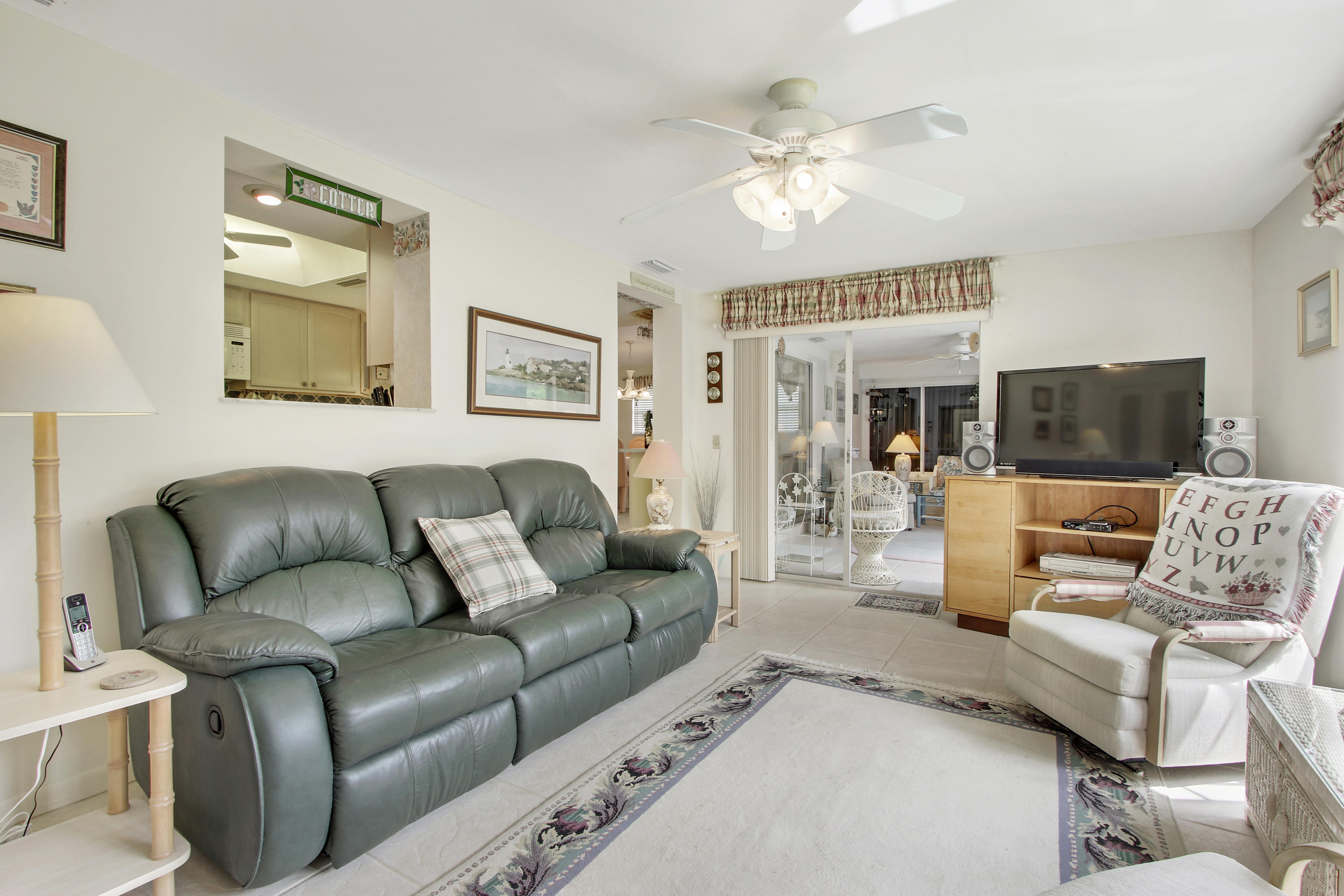 LITTLE CLUB - Residential