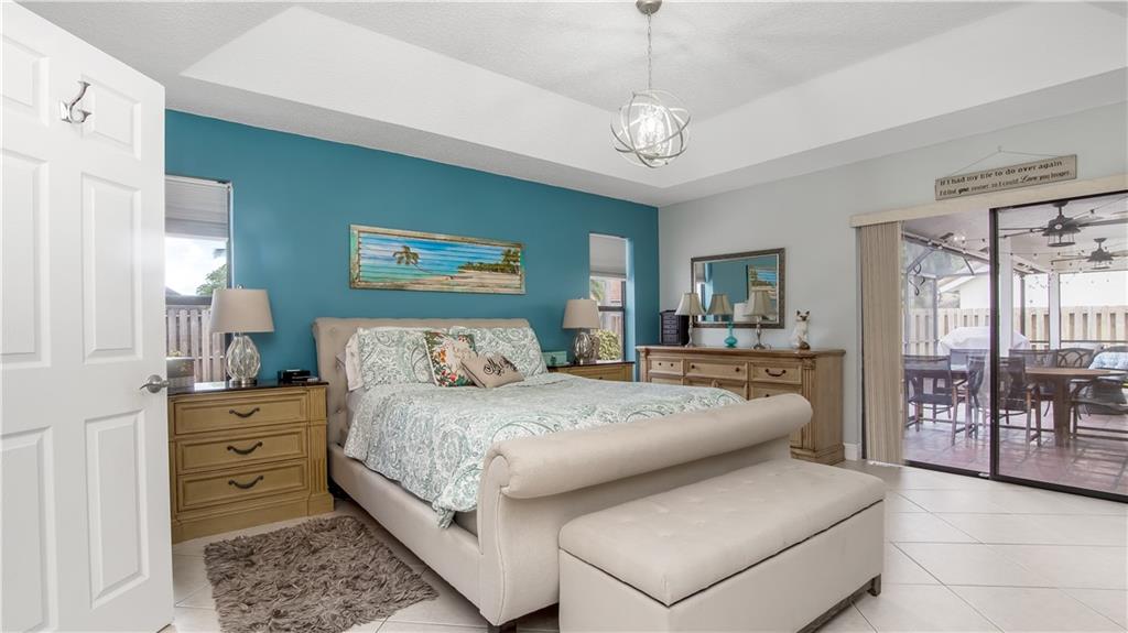 FOX RUN AT JACARANDA - Residential