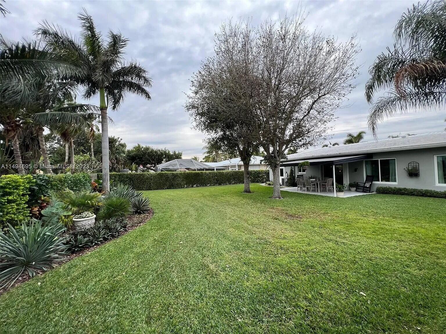 330 Cascade Lane