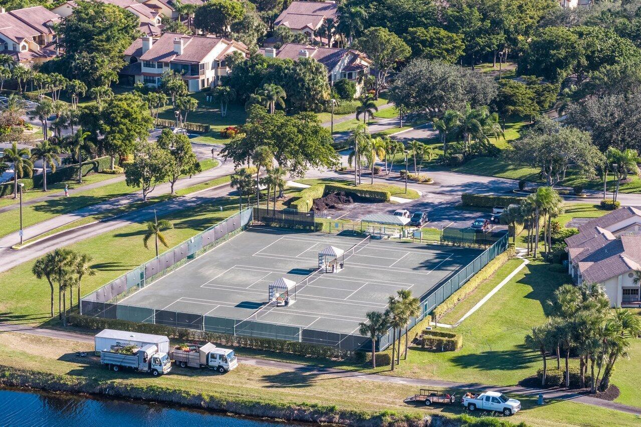 BOCA DELRAY I-III CONDO S FILED IN OR3857P483,4 - Residential