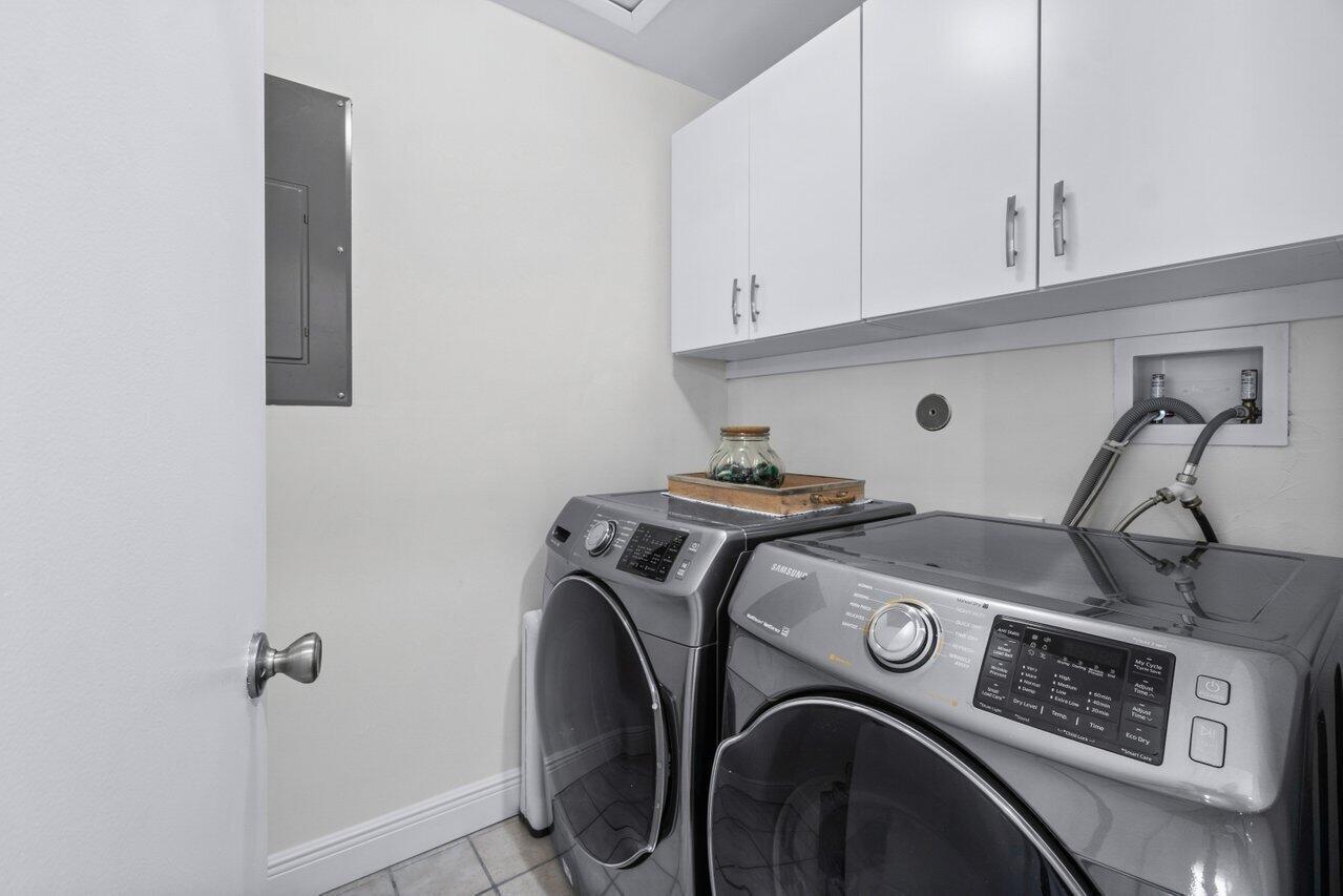 BOCA DELRAY I-III CONDO S FILED IN OR3857P483,4 - Residential