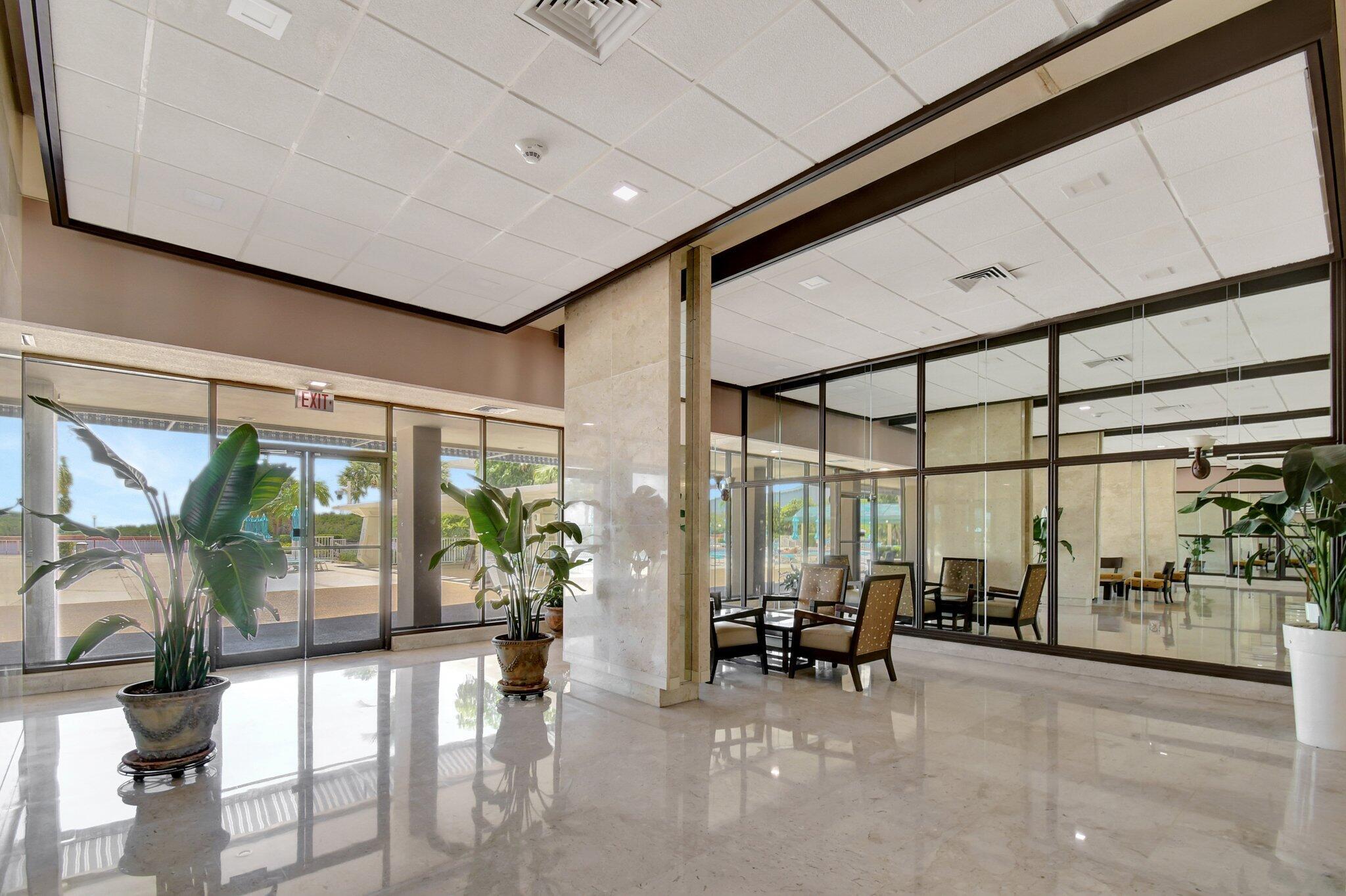 300 Bayview Drive 1703