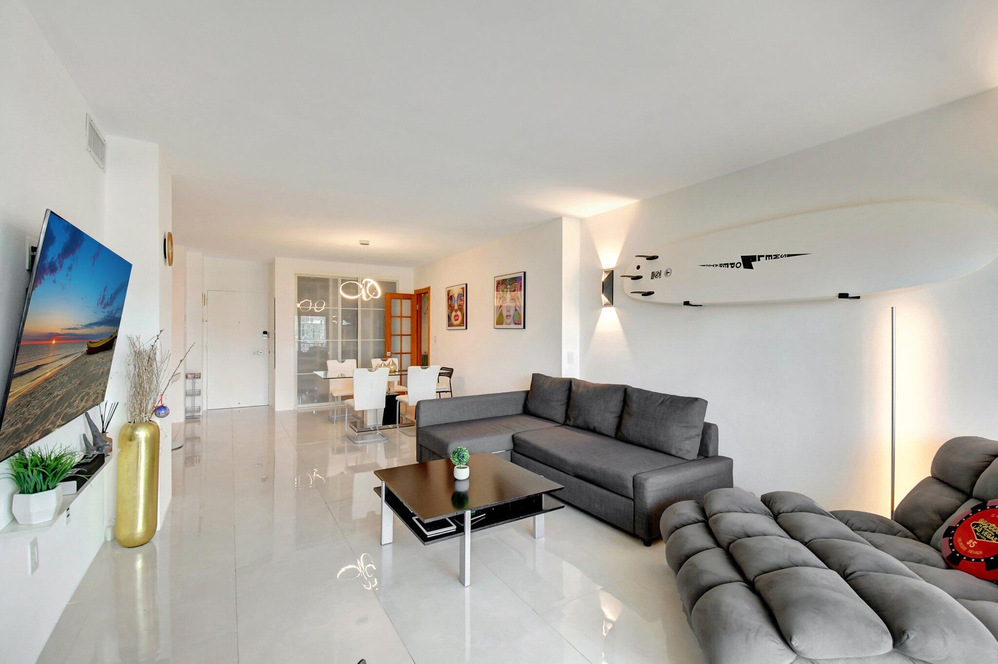 Arlen House Condo - Residential