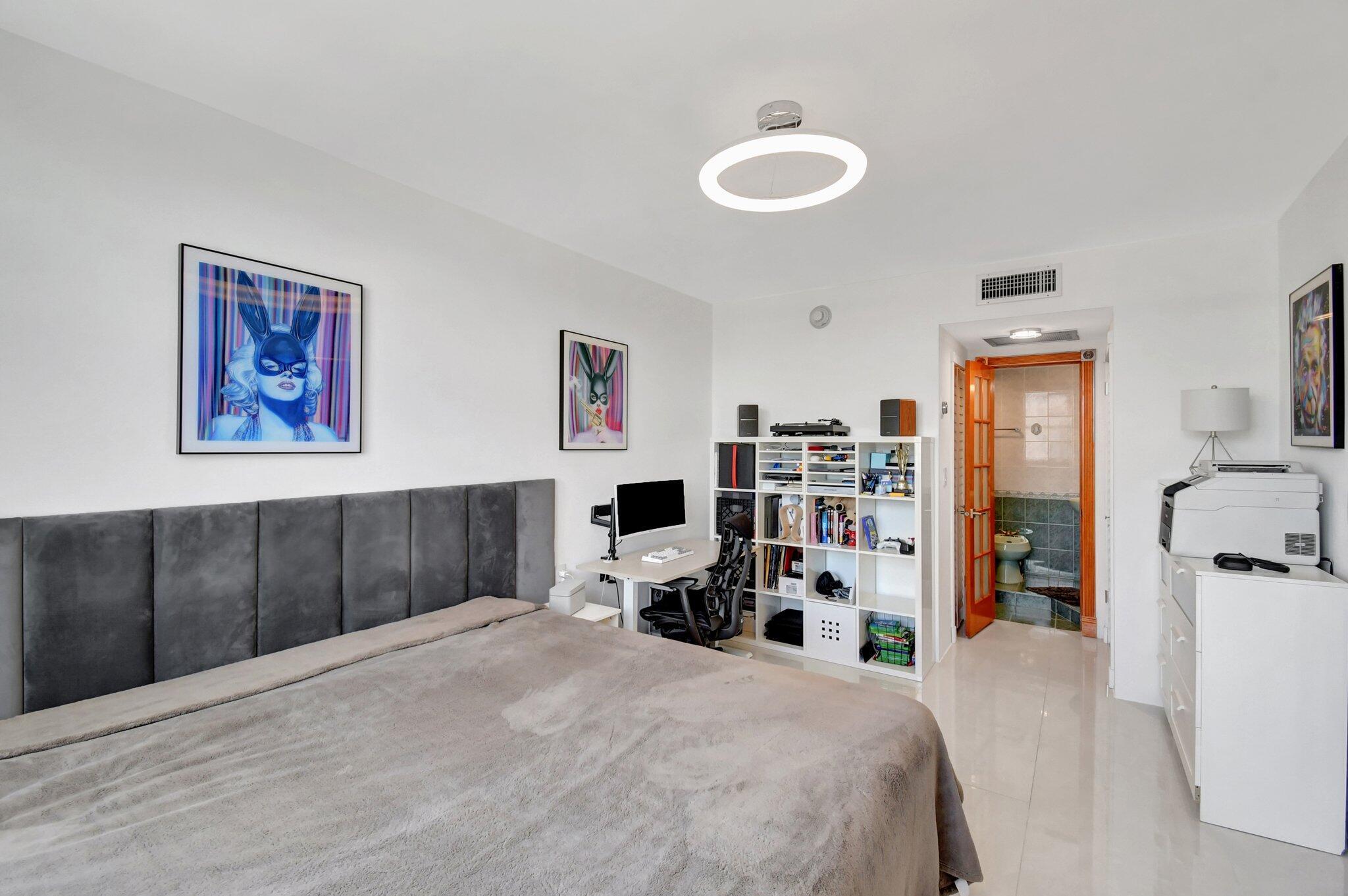 Arlen House Condo - Residential