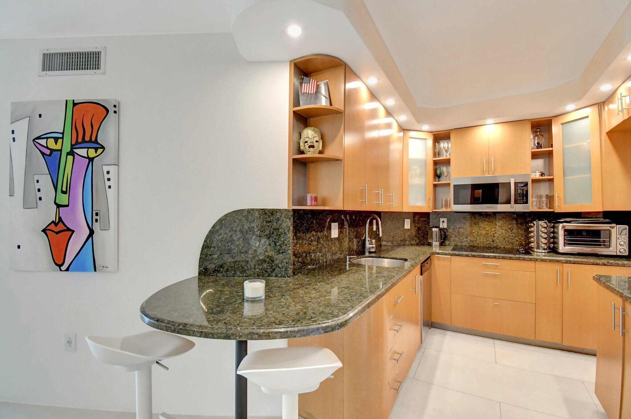 Arlen House Condo - Residential