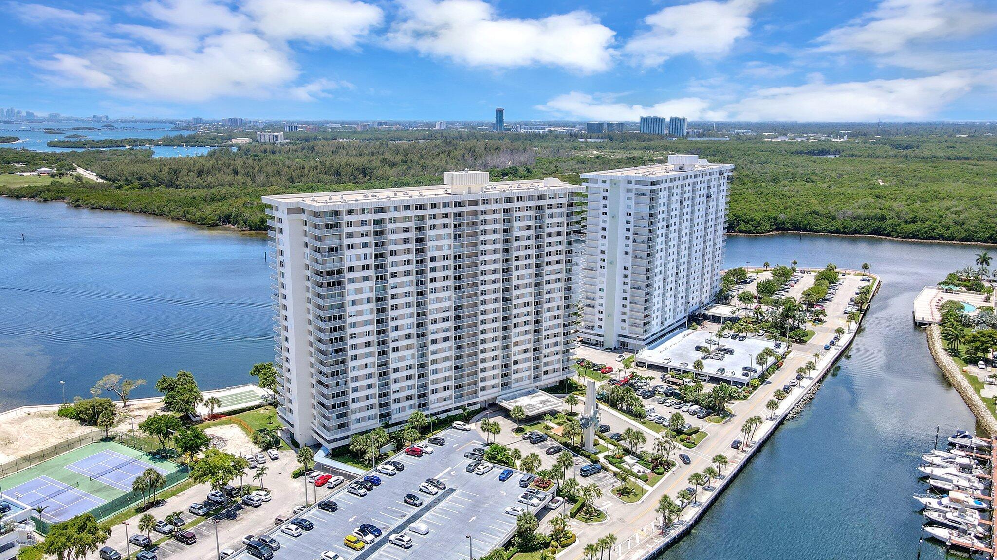 Arlen House Condo - Residential