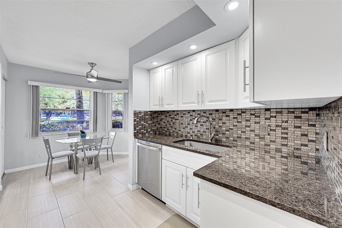 WYNMOOR VILLAGE - Residential