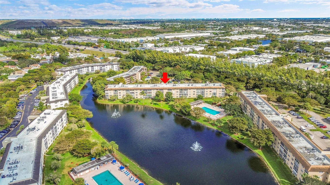 WYNMOOR VILLAGE - Residential