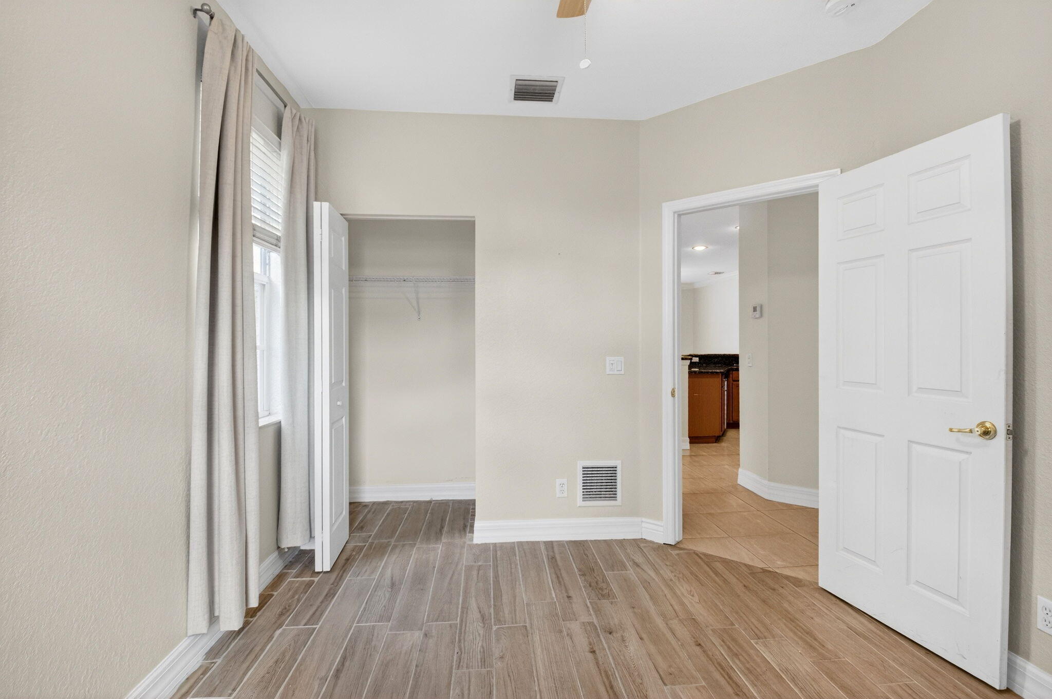 LARGO POINTE - Residential