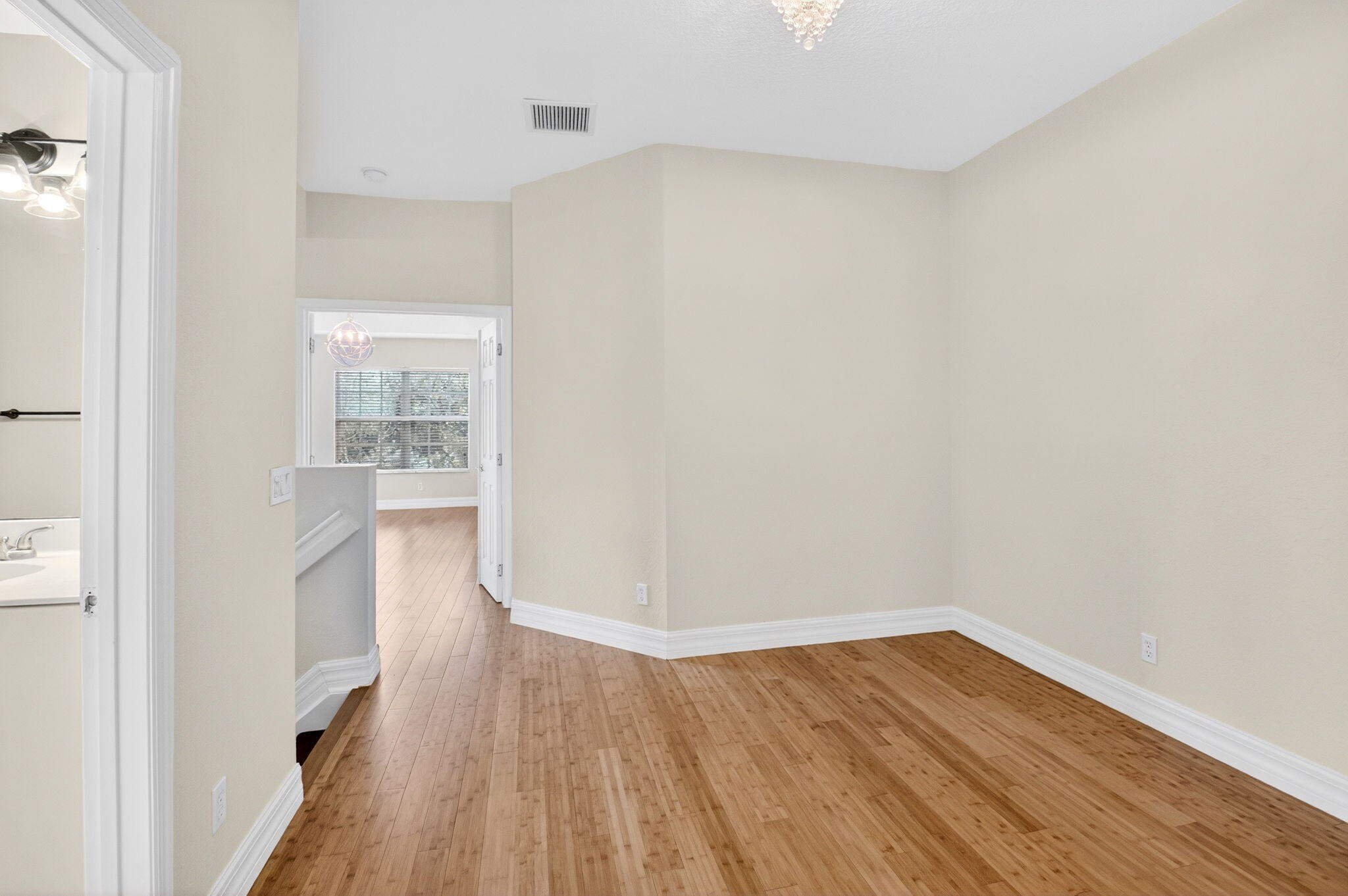 LARGO POINTE - Residential