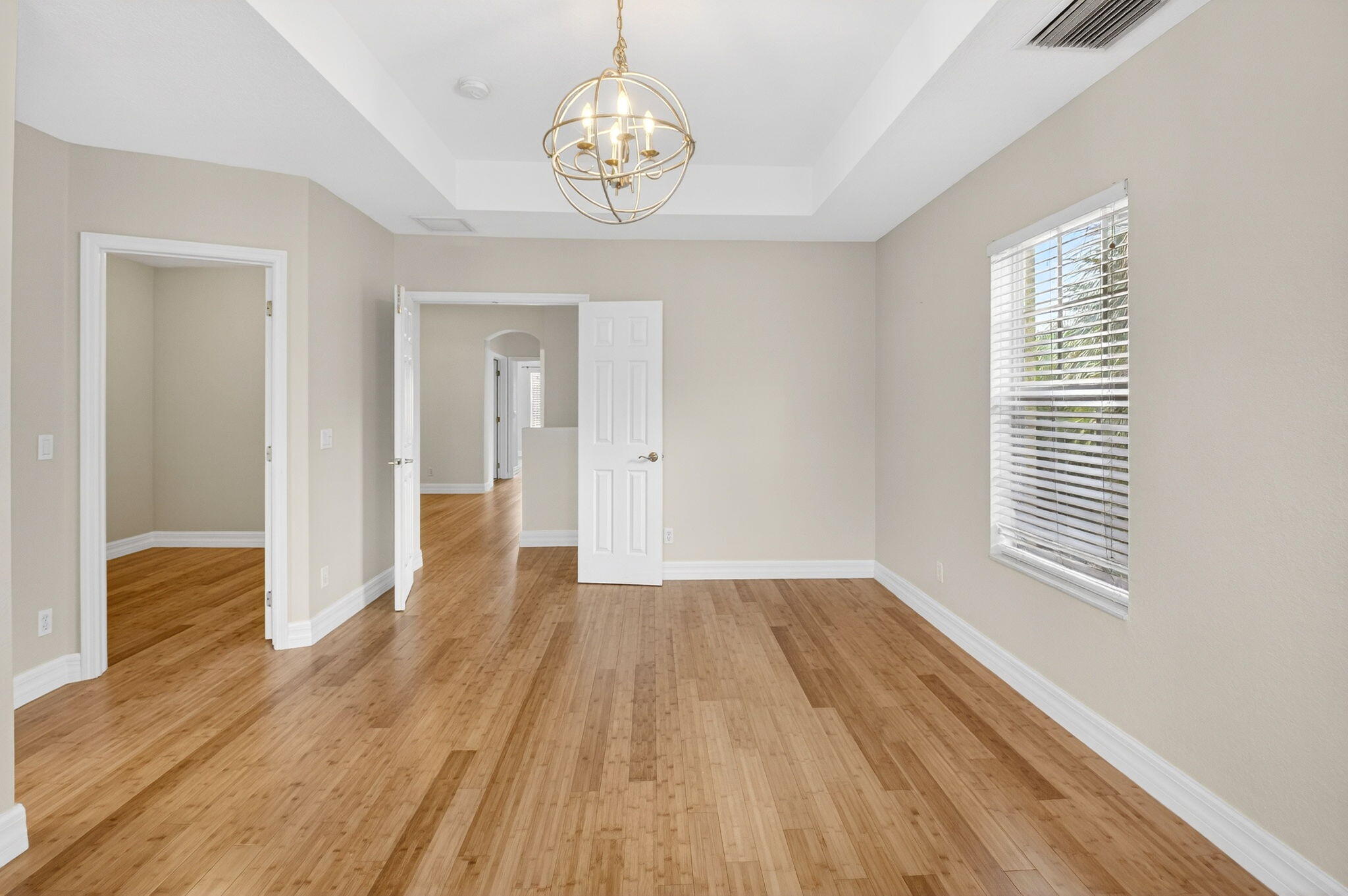 LARGO POINTE - Residential