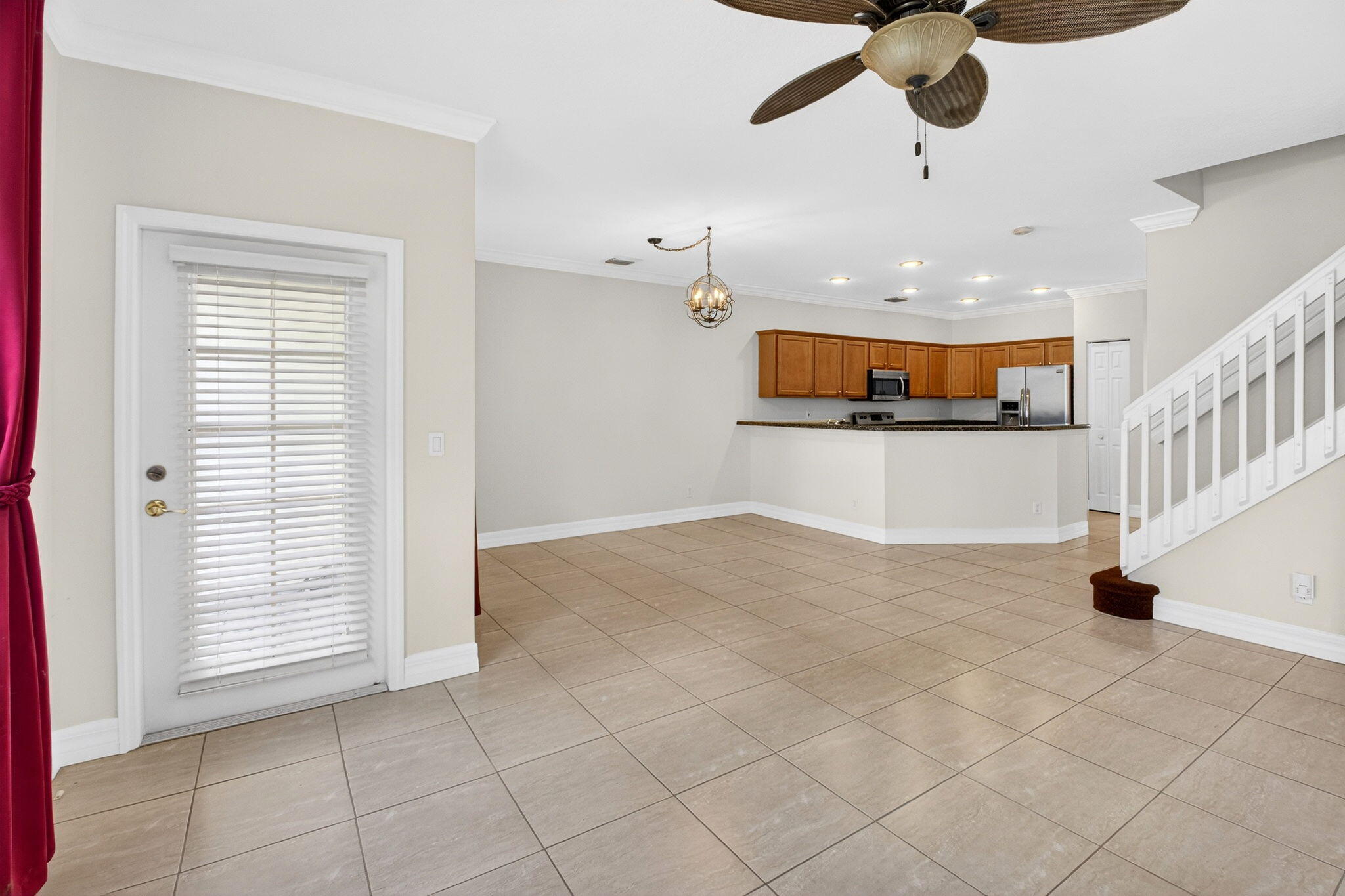 LARGO POINTE - Residential