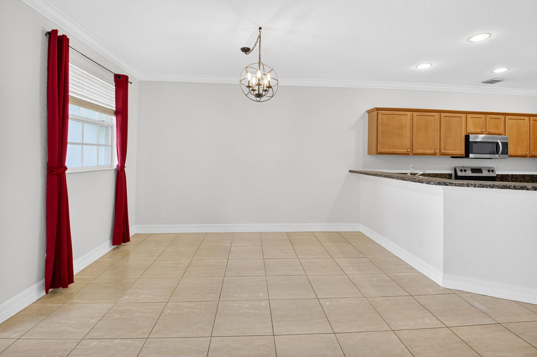 LARGO POINTE - Residential