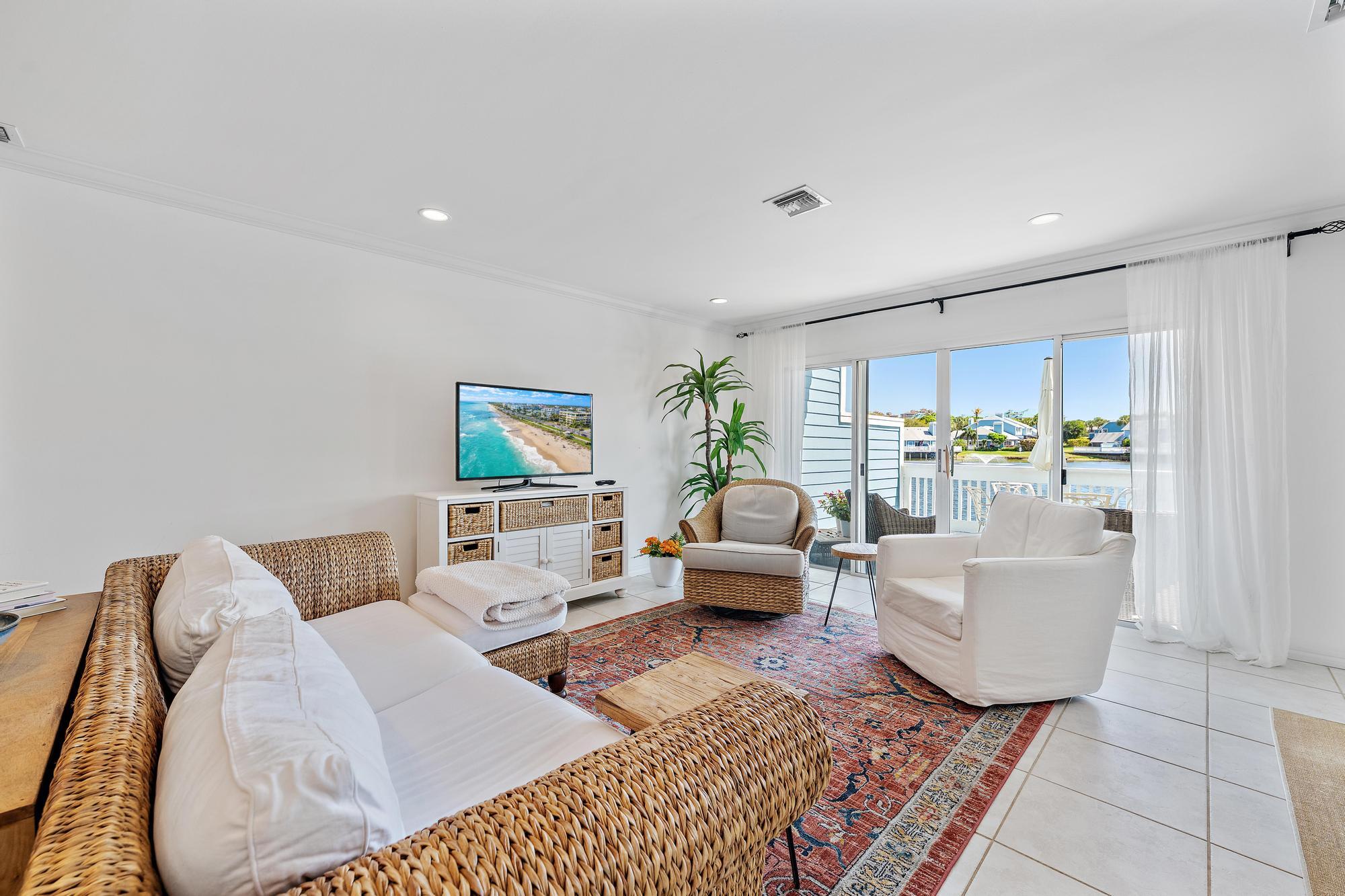 VILLAS OF OCEAN DUNES - Residential Lease