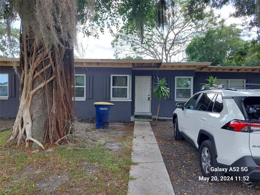 Photo of 602 W Texas Court #B, Fort Pierce, FL 34950 (MLS # F10442655)