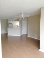 PONTE VERDE AT PALM BEACH LAKES CONDO - Residential