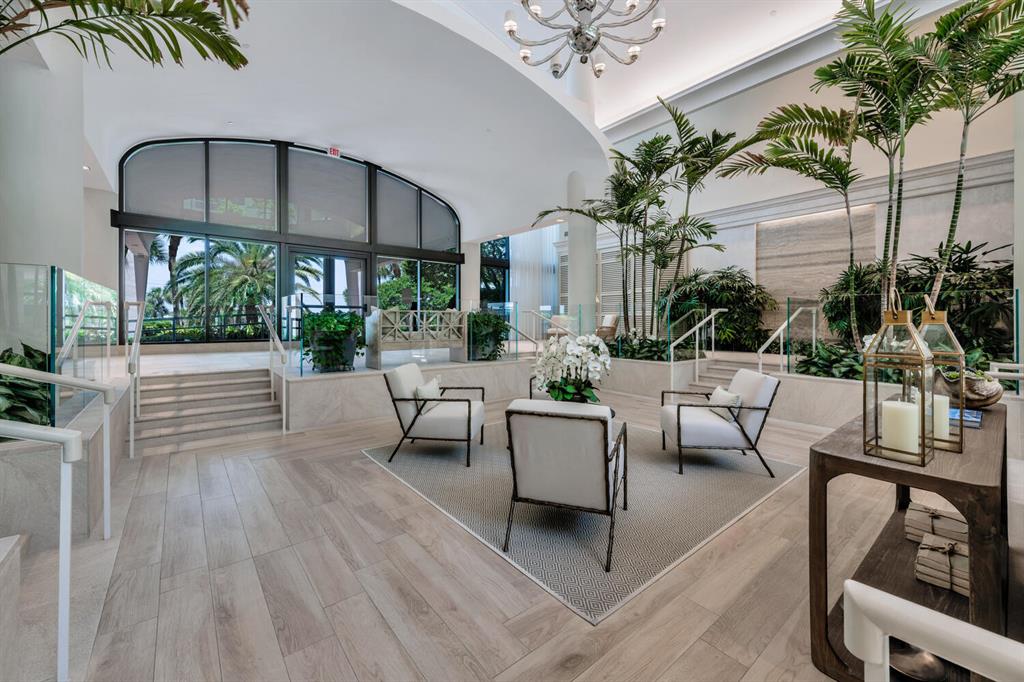 TWO THOUSAND CONDO - Residential