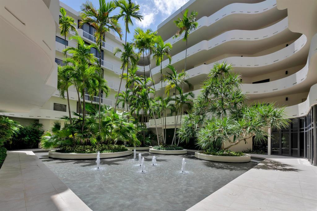 TWO THOUSAND CONDO - Residential