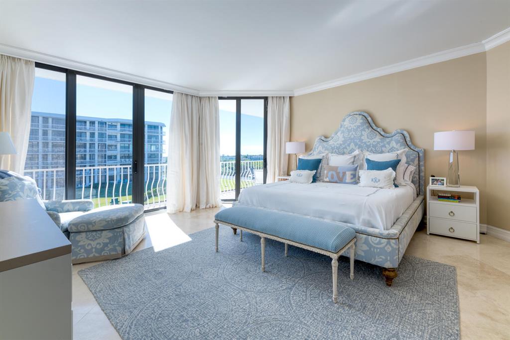 TWO THOUSAND CONDO - Residential