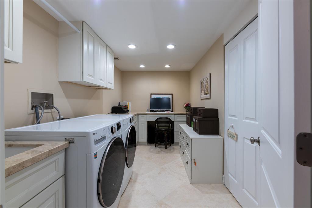 TWO THOUSAND CONDO - Residential