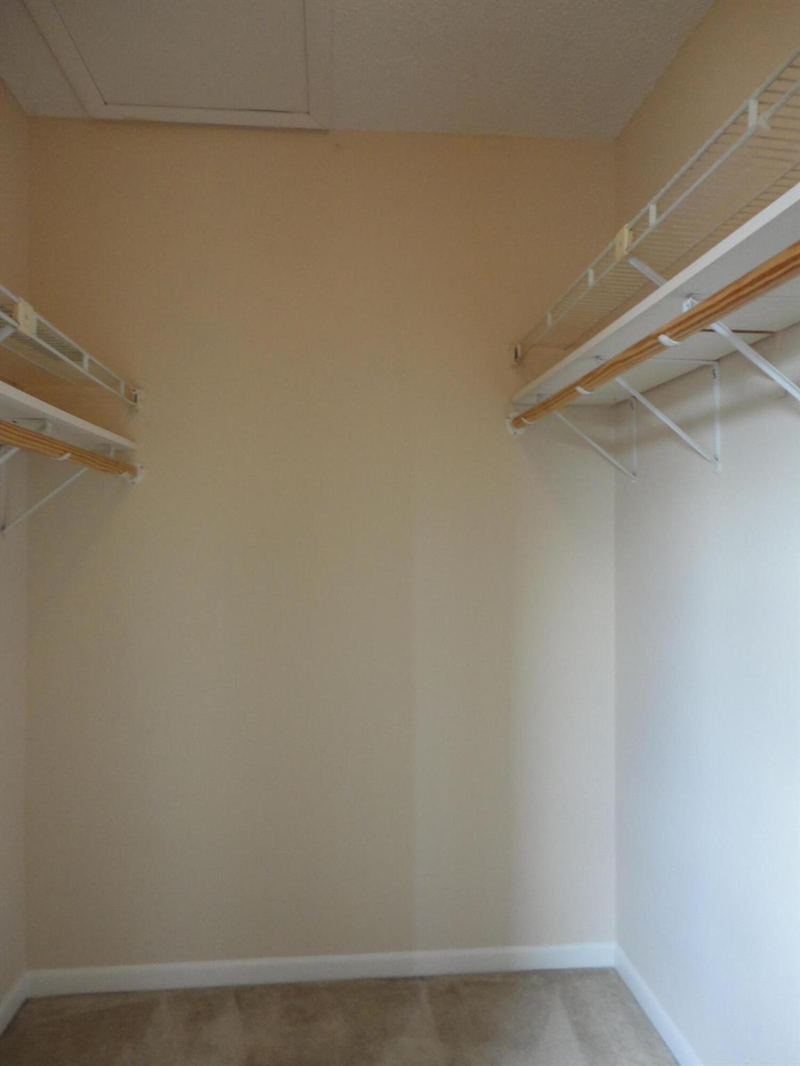 PINE RIDGE NORTH I CONDO - Residential Lease