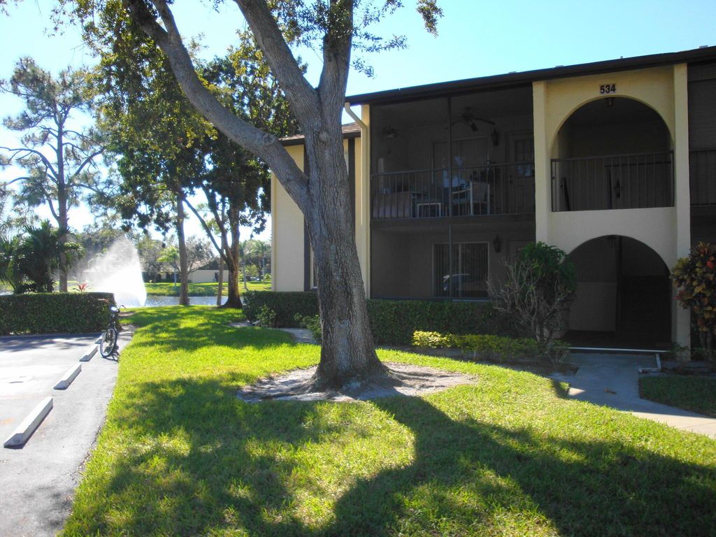 Photo of 523 Shady Pine Way #B2, Greenacres, FL 33415 (MLS # R11133258)