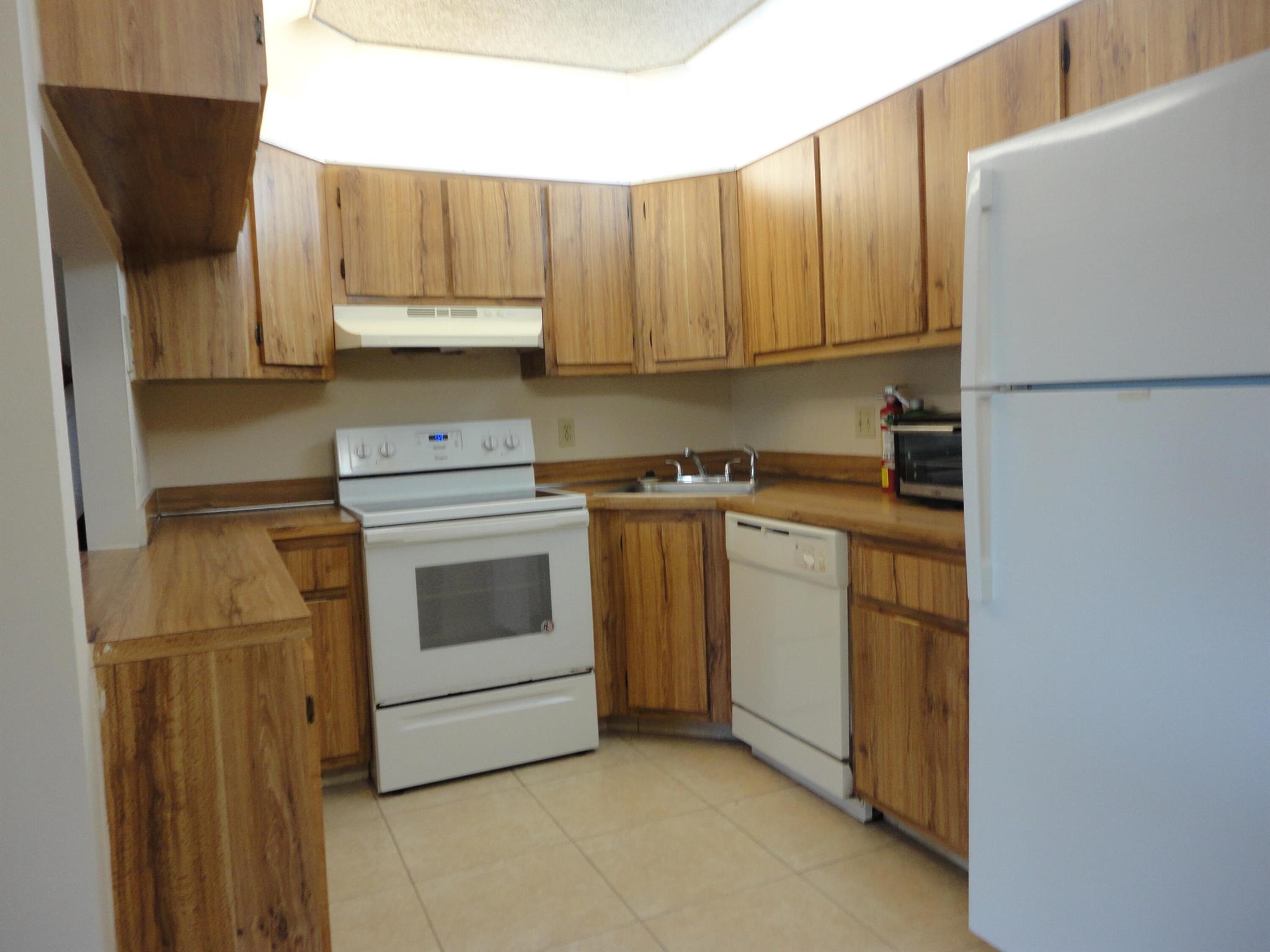 PINE RIDGE NORTH I CONDO - Residential Lease