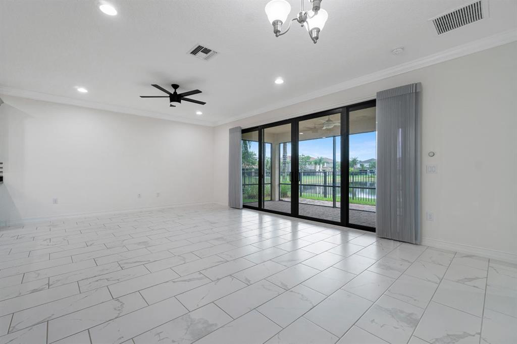 ATLANTIC COMMONS PL 5 - Residential